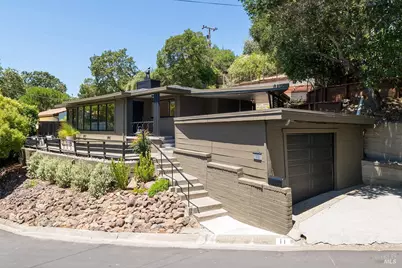 11 Sunview Avenue, San Anselmo, CA 94960 - Photo 3