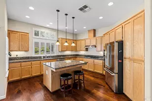 455 Marvin Gardens Dr, Vacaville, CA 95687 - Photo 9