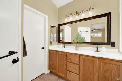 888 Sapphire Circle, Vacaville, CA 95687 - Photo 35