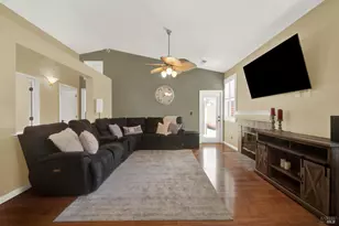 888 Sapphire Cir, Vacaville, CA 95687 - Photo 13