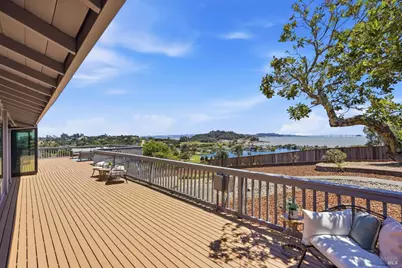 51 McNear Drive, San Rafael, CA 94901 - Photo 3