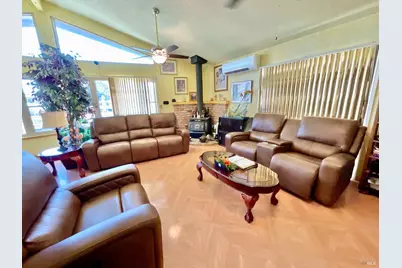 554 Keys Boulevard, Clearlake Oaks, CA 95423 - Photo 5