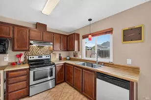 902 Pintail Dr, Suisun City, CA 94585 - Photo 15