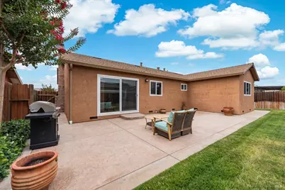 902 Pintail Drive, Suisun City, CA 94585 - Photo 33