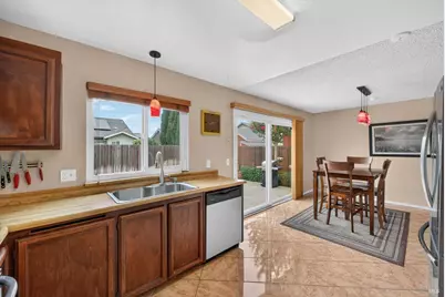 902 Pintail Drive, Suisun City, CA 94585 - Photo 17