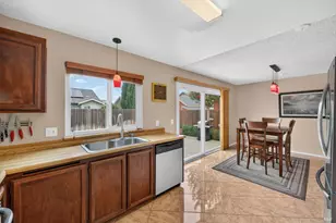 902 Pintail Dr, Suisun City, CA 94585 - Photo 17