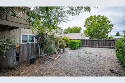8276 Lancaster Drive, Cotati, CA 94931 - Photo 15