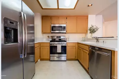 7036 Edinburgh Court, Windsor, CA 95492 - Photo 15