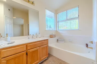 7036 Edinburgh Court, Windsor, CA 95492 - Photo 27