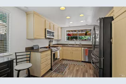 178 Arroyo Court, Vacaville, CA 95687 - Photo 13
