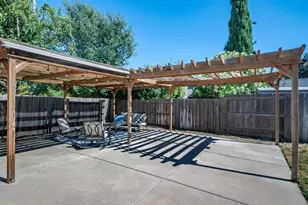 178 Arroyo Ct, Vacaville, CA 95687 - Photo 17