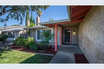 178 Arroyo Court, Vacaville, CA 95687 - Photo 3