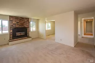 6356 San Francisco Ct, Rohnert Park, CA 94928 - Photo 7