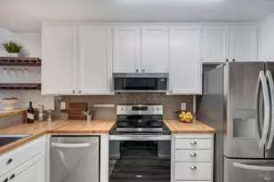 14094 Sosna Way, Guerneville, CA 95446 - Photo 11