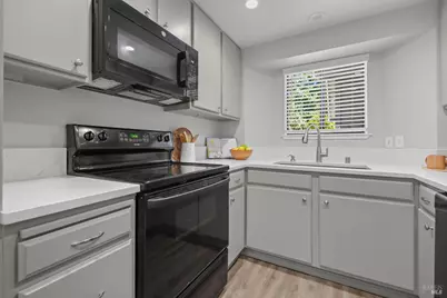 1027 Justin Way, Dixon, CA 95620 - Photo 13