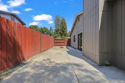 1027 Justin Way, Dixon, CA 95620 - Photo 21