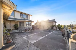 289 Reynard Ln, Vallejo, CA 94591 - Photo 17