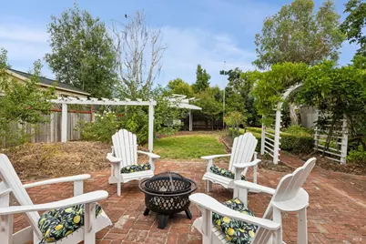 335 Bassett Street, Petaluma, CA 94952 - Photo 65