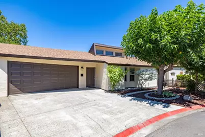 957 W 8th Street, Santa Rosa, CA 95401 - Photo 1