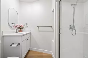 957 W 8th St, Santa Rosa, CA 95401 - Photo 15