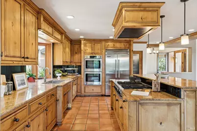 1685 Estee Avenue, Napa, CA 94558 - Photo 31
