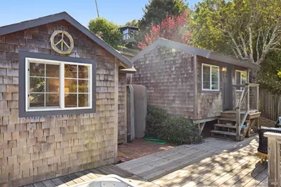 10 Canyon Avenue, Bolinas, CA 94924 - Photo 59