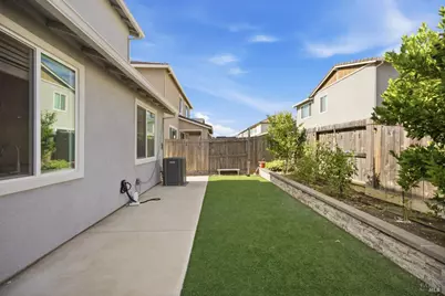 312 Hibiscus Street, Vacaville, CA 95687 - Photo 55
