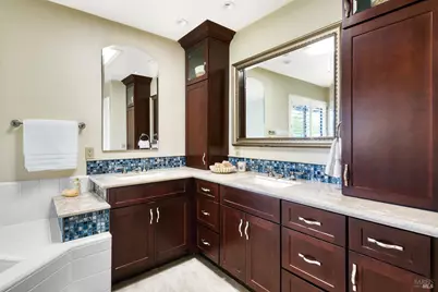 8 Racquet Court, Novato, CA 94947 - Photo 23