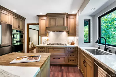 8 Racquet Court, Novato, CA 94947 - Photo 13