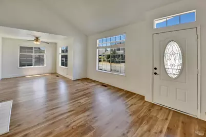 905 Limewood Street, Suisun City, CA 94585 - Photo 3