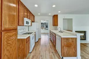 905 Limewood St, Suisun City, CA 94585 - Photo 5