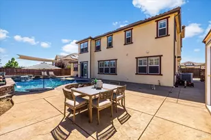 306 Shining Horse Way, Vacaville, CA 95688 - Photo 9