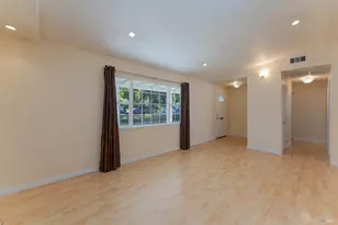 721 S Oak St, Ukiah, CA 95482 - Photo 5