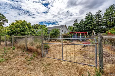 426 King Road, Petaluma, CA 94952 - Photo 79