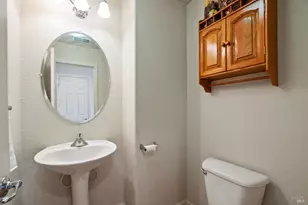 4056 Rickenbacker Dr, Santa Rosa, CA 95407 - Photo 19