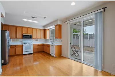 4056 Rickenbacker Drive, Santa Rosa, CA 95407 - Photo 13