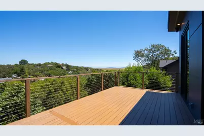 311 Grandview Avenue, Novato, CA 94945 - Photo 17
