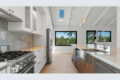 311 Grandview Avenue, Novato, CA 94945 - Photo 11