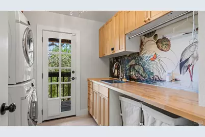 311 Grandview Avenue, Novato, CA 94945 - Photo 35