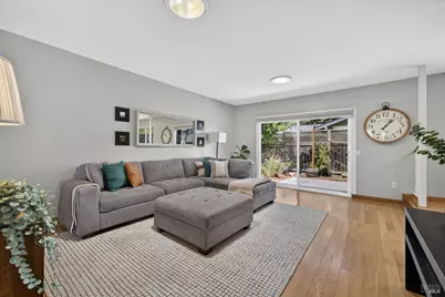 165 Pope Court, Santa Rosa, CA 95405 - Photo 5