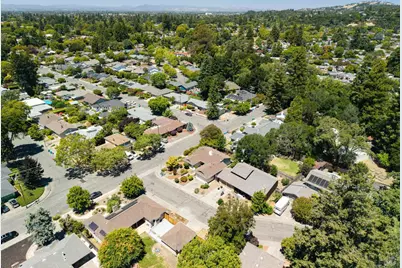 165 Pope Court, Santa Rosa, CA 95405 - Photo 33