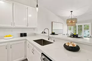 1142 Redwood Blvd, Novato, CA 94947 - Photo 19