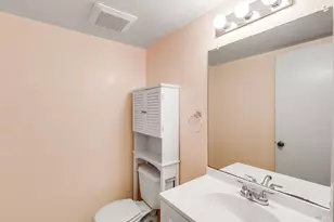 331 E T St, Benicia, CA 94510 - Photo 13