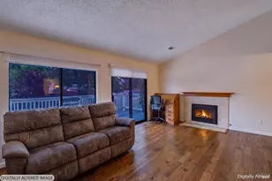 331 E T St, Benicia, CA 94510 - Photo 15