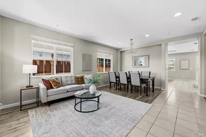 1211 Eton Court, Fairfield, CA 94533 - Photo 7