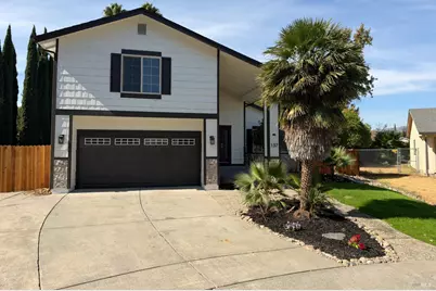 137 Valhalla Court, Vacaville, CA 95687 - Photo 1
