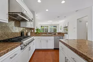 3 Buckhorn Ct, San Rafael, CA 94903 - Photo 13
