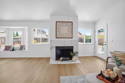 2771 Woodmont Court, Fairfield, CA 94533 - Photo 11