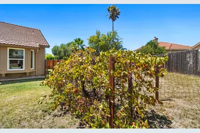 2771 Woodmont Court, Fairfield, CA 94533 - Photo 27