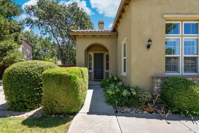 1066 Winterwood Drive, Fairfield, CA 94533 - Photo 5